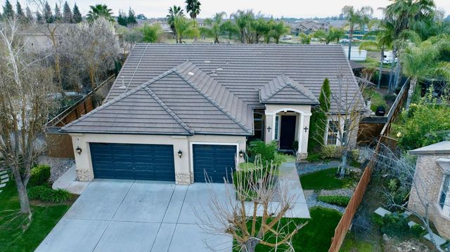 7253 W Morris Avenue, Fresno, CA 93723