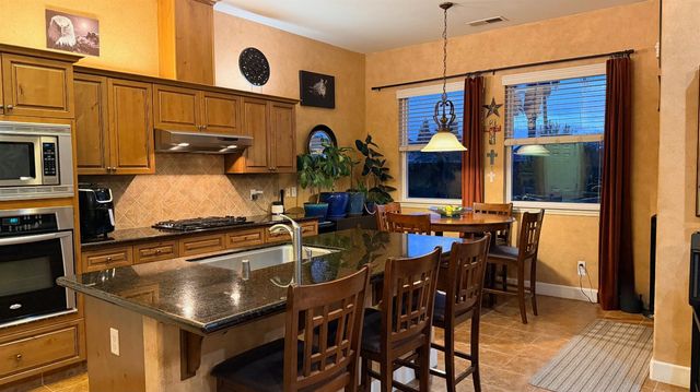 7253 W Morris Avenue, Fresno, CA 93723