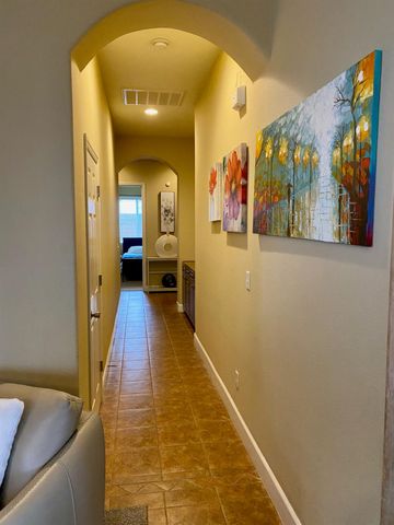 7253 W Morris Avenue, Fresno, CA 93723