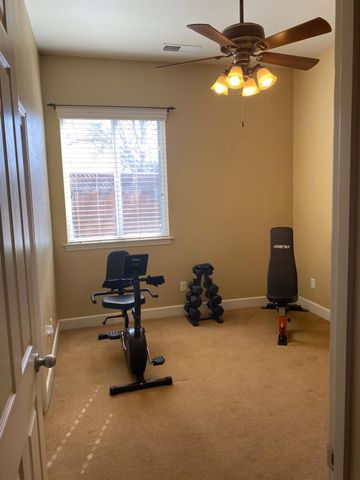 7253 W Morris Avenue, Fresno, CA 93723