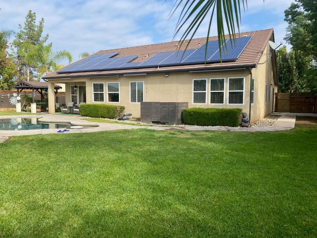 7253 W Morris Avenue, Fresno, CA 93723