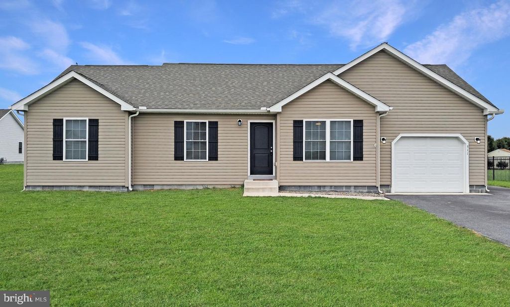 511 MELROSE ST, Harrington, DE 19952