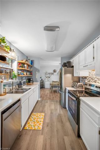 26 Tesh Street, Thomasville, NC 27360
