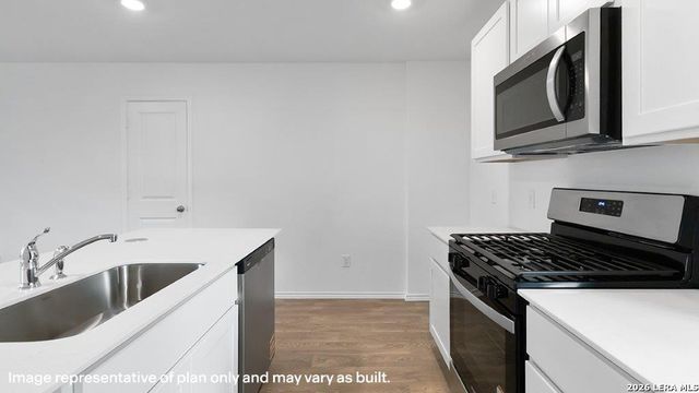 5962 Celestite Bend, San Antonio, TX 78222