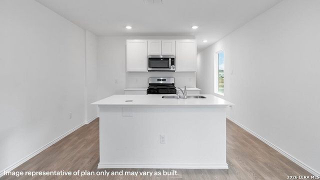 5962 Celestite Bend, San Antonio, TX 78222