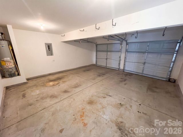 3214 Erwin Trace Drive, Charlotte, NC 28213
