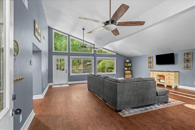 315 E Randall Road, Rocky Face, GA 30740