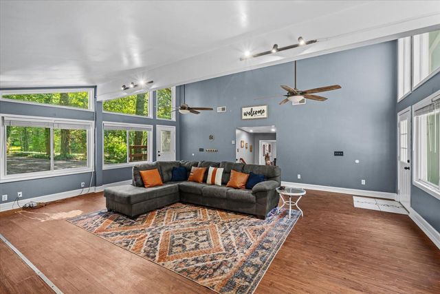 315 E Randall Road, Rocky Face, GA 30740