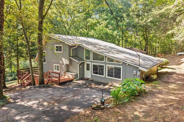 315 E Randall Road, Rocky Face, GA 30740