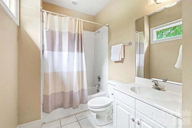 10615 Lederer Avenue, Charlotte, NC 28277