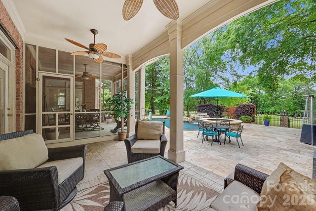 10615 Lederer Avenue, Charlotte, NC 28277