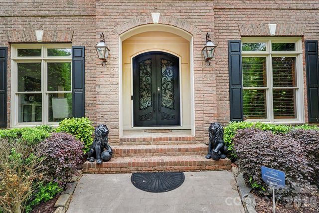 10615 Lederer Avenue, Charlotte, NC 28277