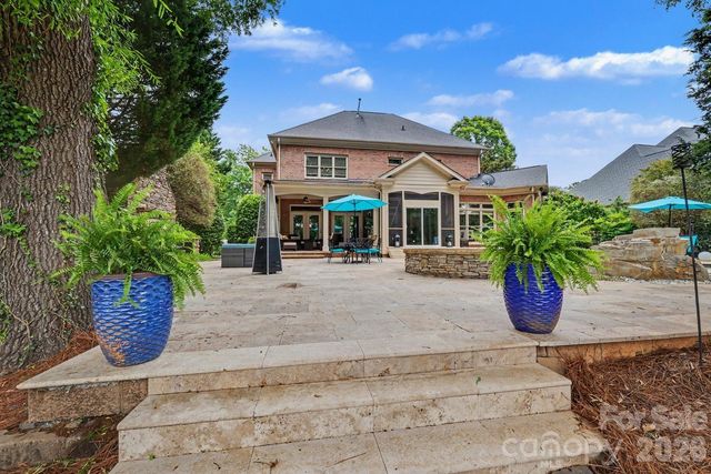 10615 Lederer Avenue, Charlotte, NC 28277