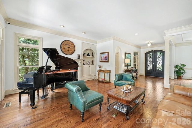 10615 Lederer Avenue, Charlotte, NC 28277