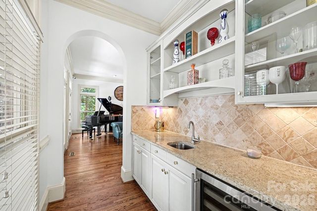 10615 Lederer Avenue, Charlotte, NC 28277