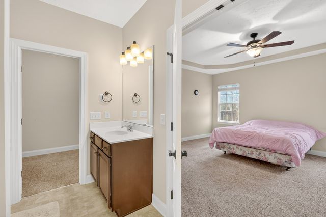 6630 Sunnywood Dr, Nashville, TN 37211