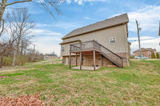 6630 Sunnywood Dr, Nashville, TN 37211