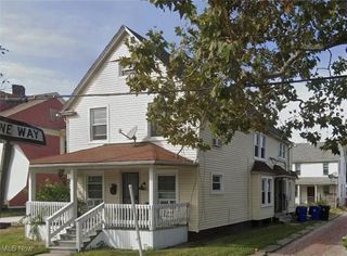 2602 Vega Avenue, Cleveland, OH 44113