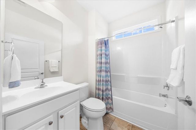 3143 White Magnolia Chase SW, Gainesville, GA 30504