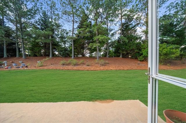 3143 White Magnolia Chase SW, Gainesville, GA 30504