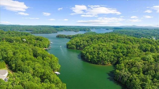 3143 White Magnolia Chase SW, Gainesville, GA 30504