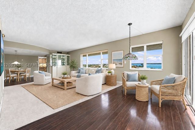 801 Lake Shore Dr 801, Lake Park, FL 33403
