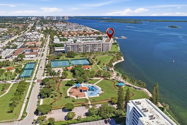 801 Lake Shore Dr 801, Lake Park, FL 33403