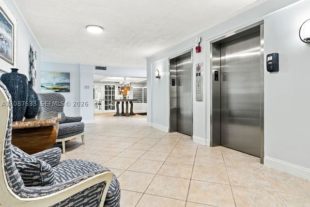 801 Lake Shore Dr 801, Lake Park, FL 33403