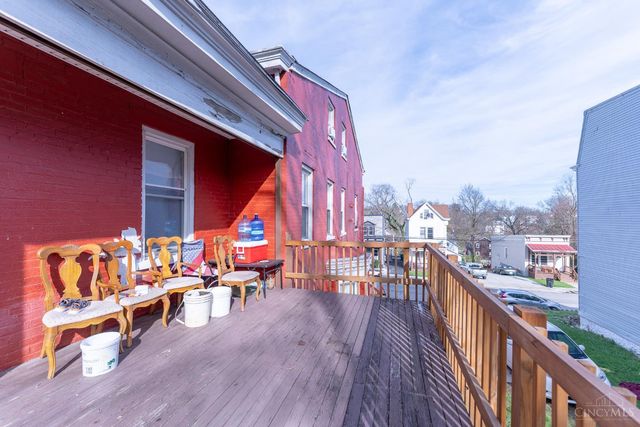 921 McPherson Avenue, Cincinnati, OH 45205