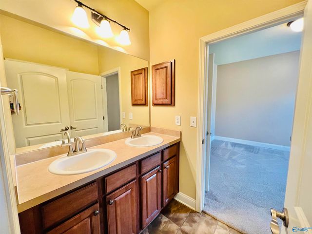 630 Summer Cove Circle, Madison, AL 35757