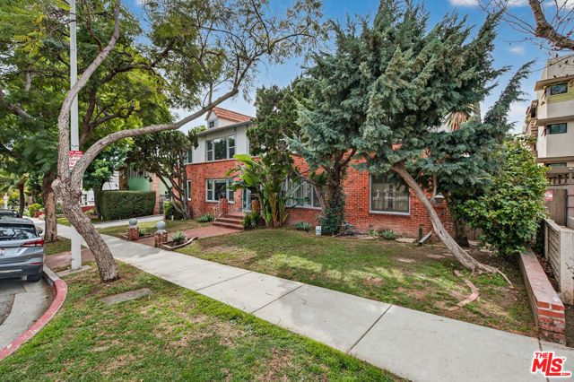1429 Havenhurst Drive, West Hollywood, CA 90046
