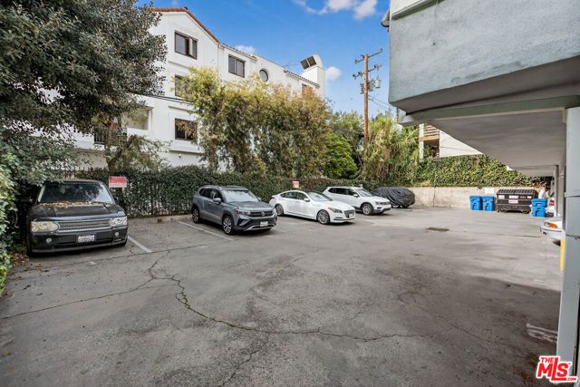 1429 Havenhurst Drive, West Hollywood, CA 90046