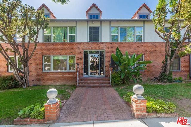 1429 Havenhurst Drive, West Hollywood, CA 90046