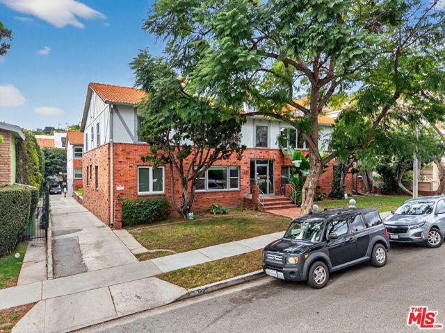 1429 Havenhurst Drive, West Hollywood, CA 90046