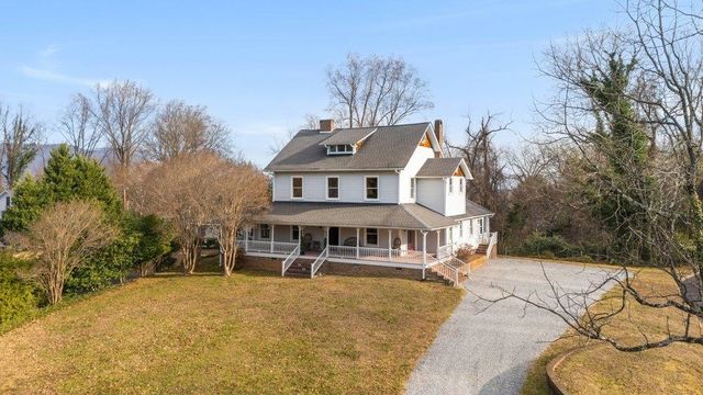 44 Bickford Avenue, Tryon, NC 28782