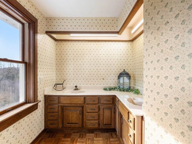 44 Bickford Avenue, Tryon, NC 28782