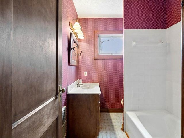 44 Bickford Avenue, Tryon, NC 28782