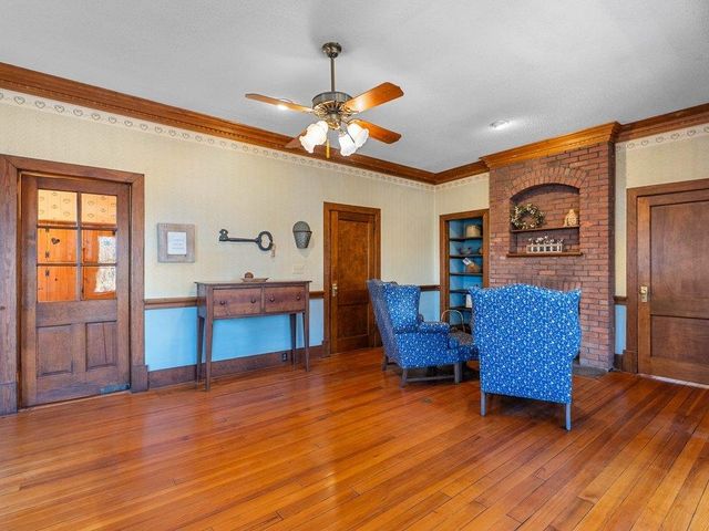 44 Bickford Avenue, Tryon, NC 28782