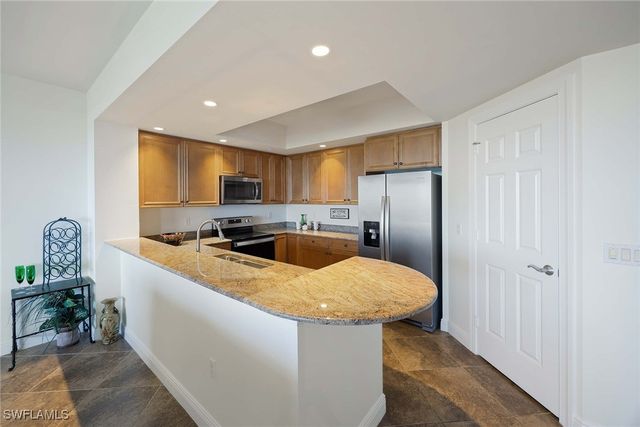 1065 Borghese LN 1803, Naples, FL 34114