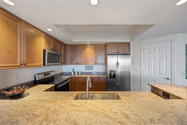 1065 Borghese LN 1803, Naples, FL 34114