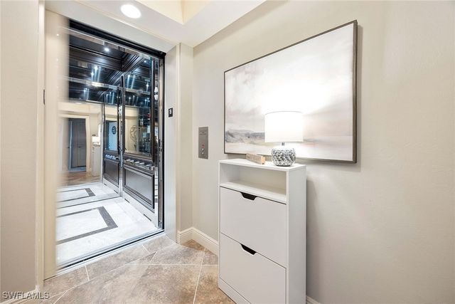 1065 Borghese LN 1803, Naples, FL 34114