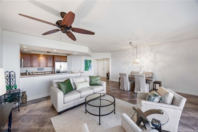 1065 Borghese LN 1803, Naples, FL 34114