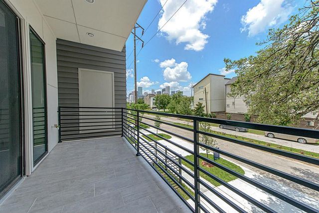 2518 Pease Street, Houston, TX 77003