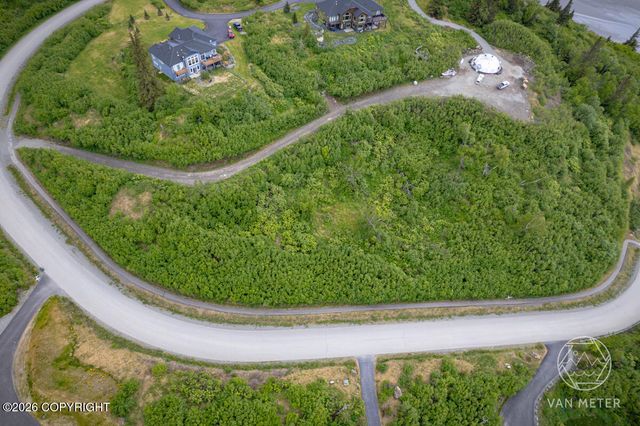 L1 B3 Southpointe Ridge Drive, Anchorage, AK 99516