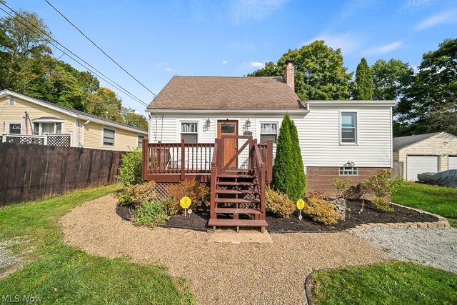 2719 Mohican Boulevard, Lakemore, OH 44312