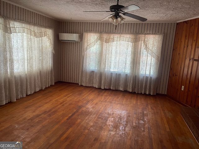 72 Darby Road, Covington, GA 30016