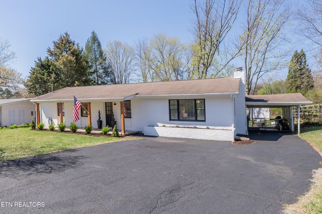 733 Waco Rd, Knoxville, TN 37919