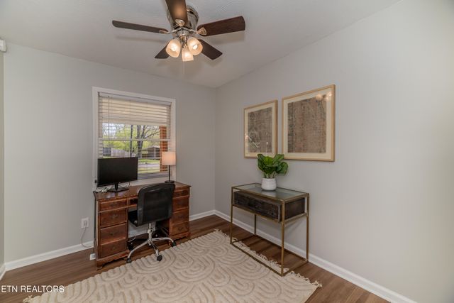 733 Waco Rd, Knoxville, TN 37919