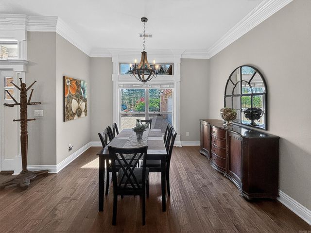 3 Linares Lane, Hot Springs Village, AR 71909