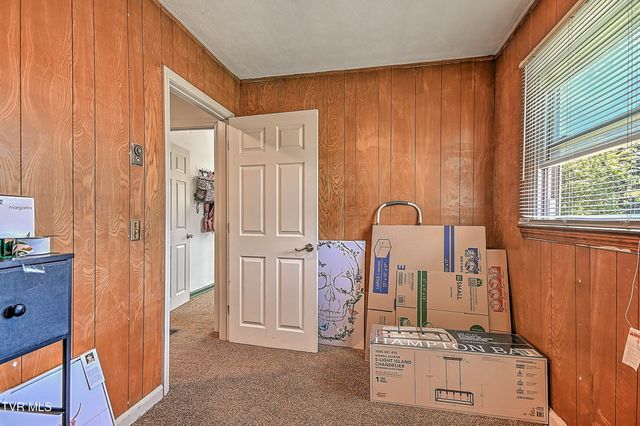 16153 Baytree Road, Bristol, VA 24202